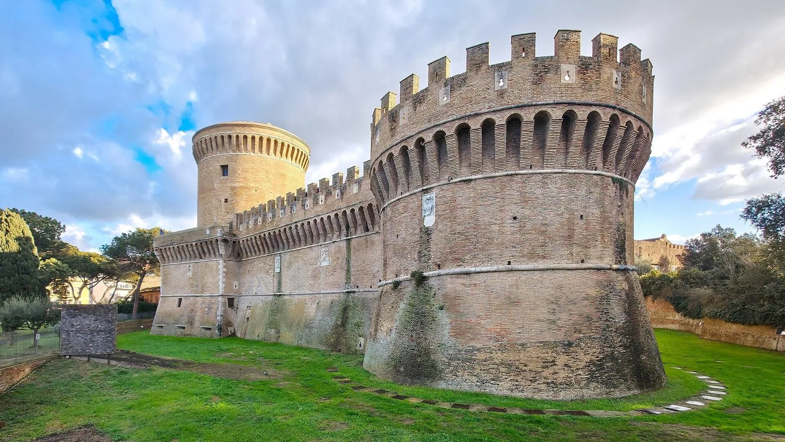 La Dimora e Anco Marzio, Lido di Ostia (Lazio)