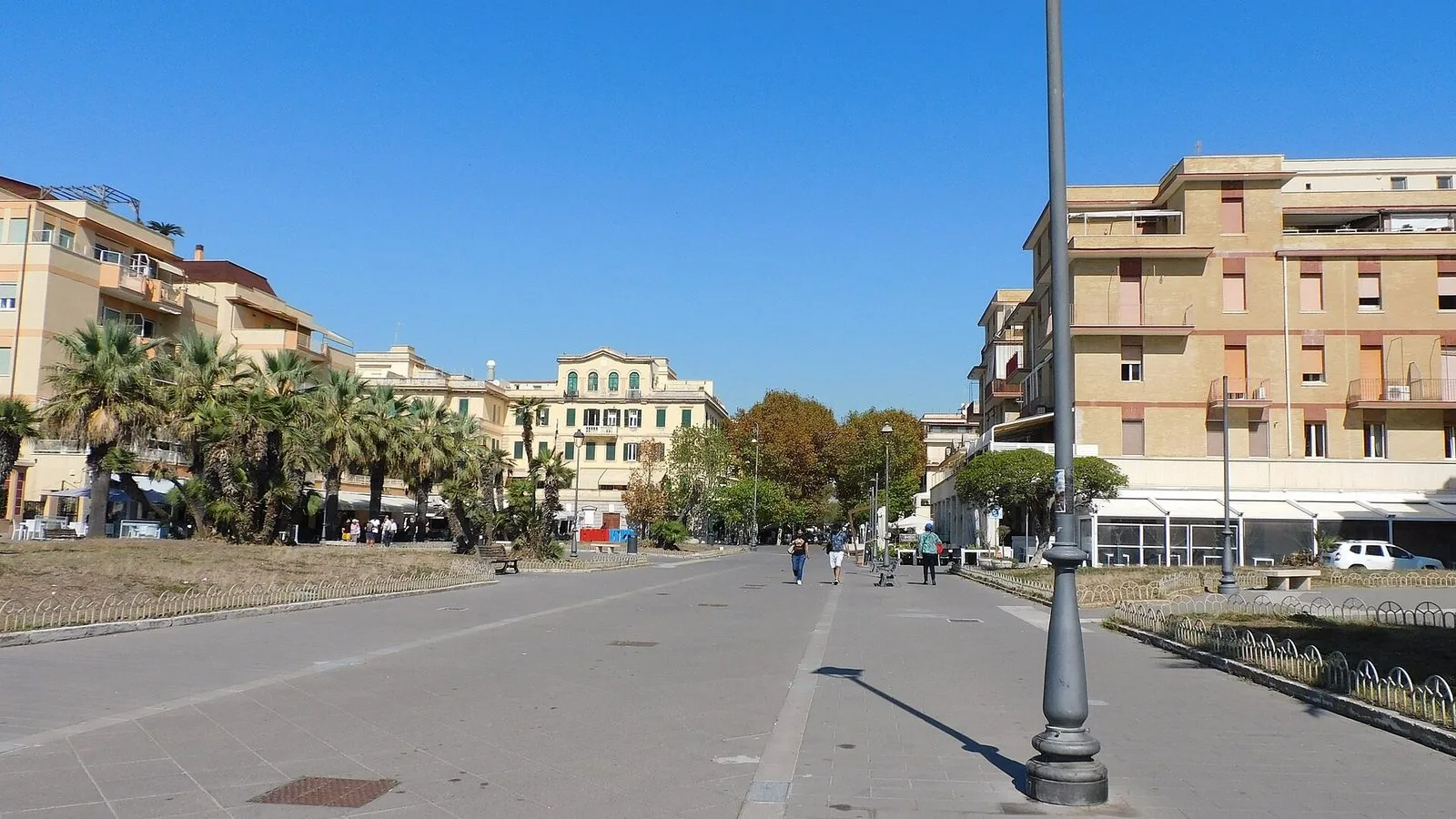 La Dimora e Anco Marzio, Lido di Ostia (Lazio)